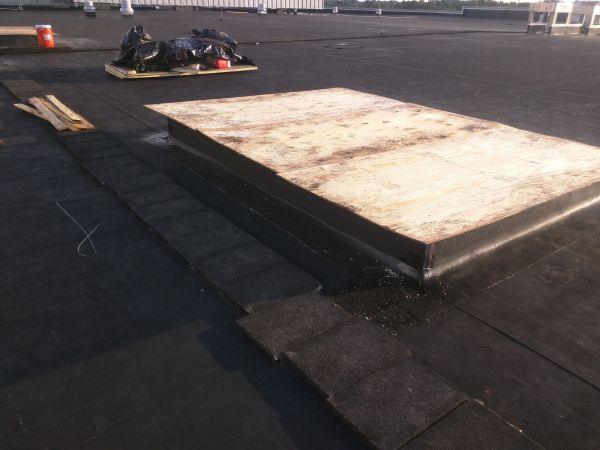 Epdm Roof Inspection in Westlake